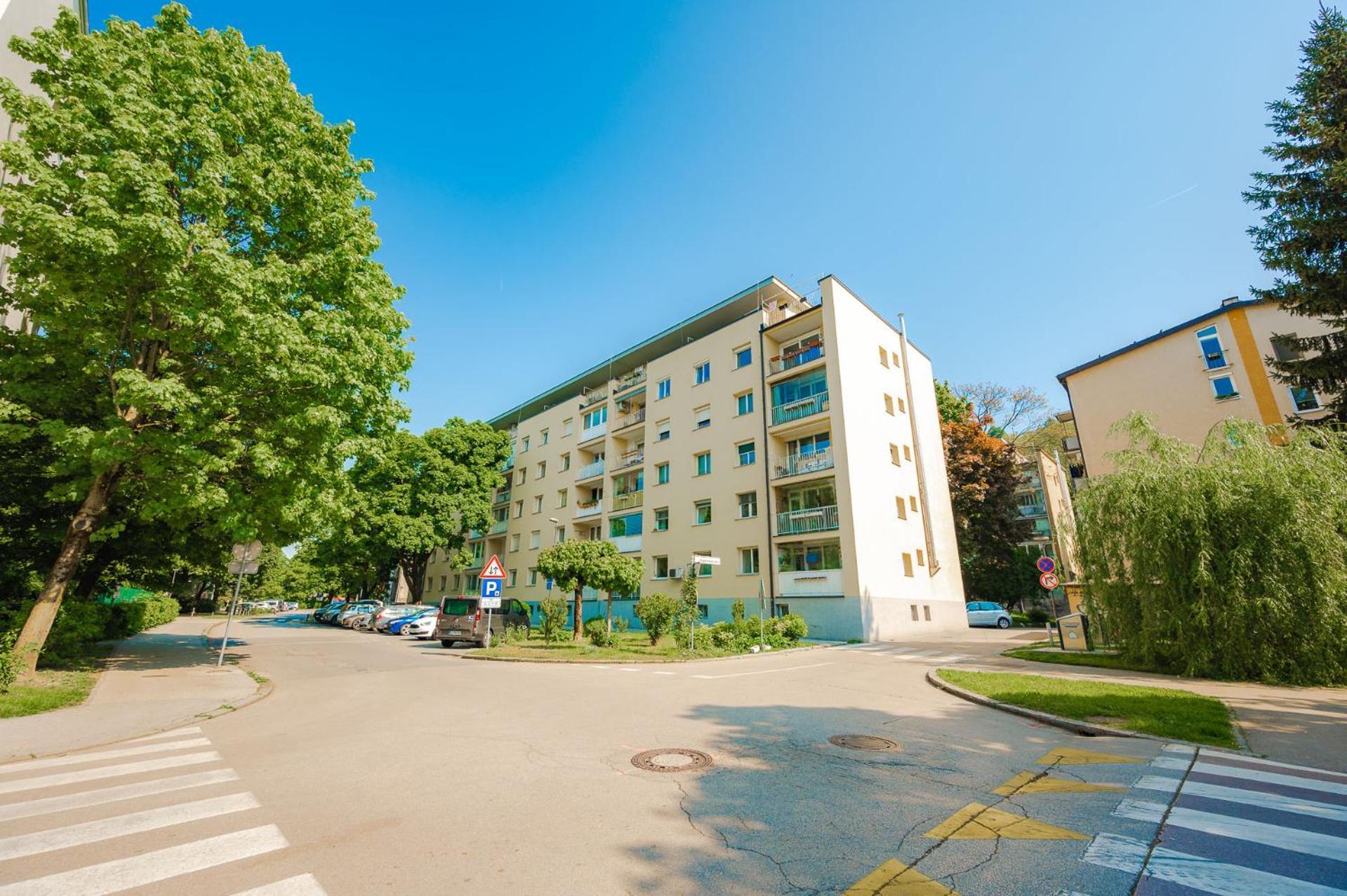 Apartment 396 Ljubljana Exterior photo
